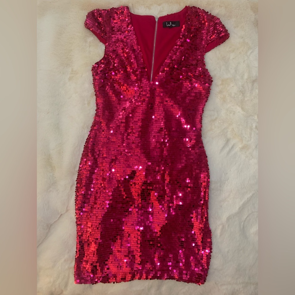 Lulu’s Magenta Sequin Cocktail dress